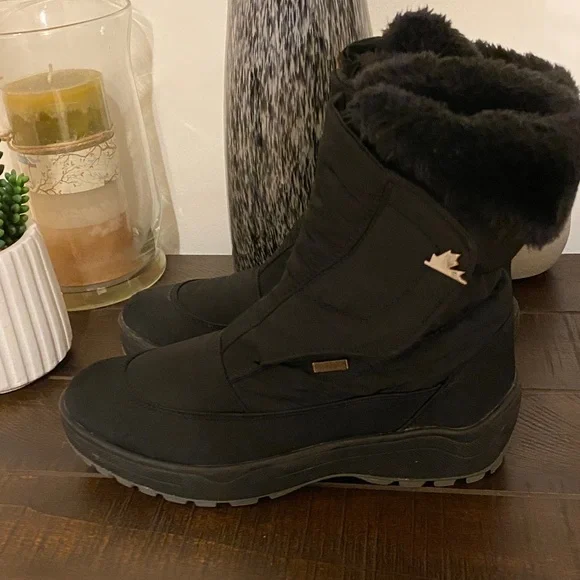 Pajar Canada Kimmi Nylon Insulated Winter Boots With Ice Grippers Size 5/5.5 - Picture 2 of 15